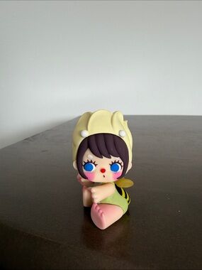 Flower butterfly mini figures